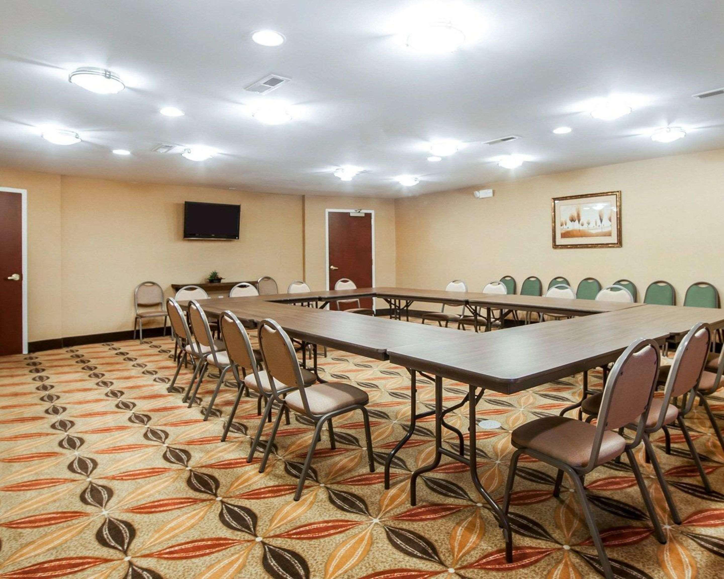 Comfort Suites Рим Экстерьер фото