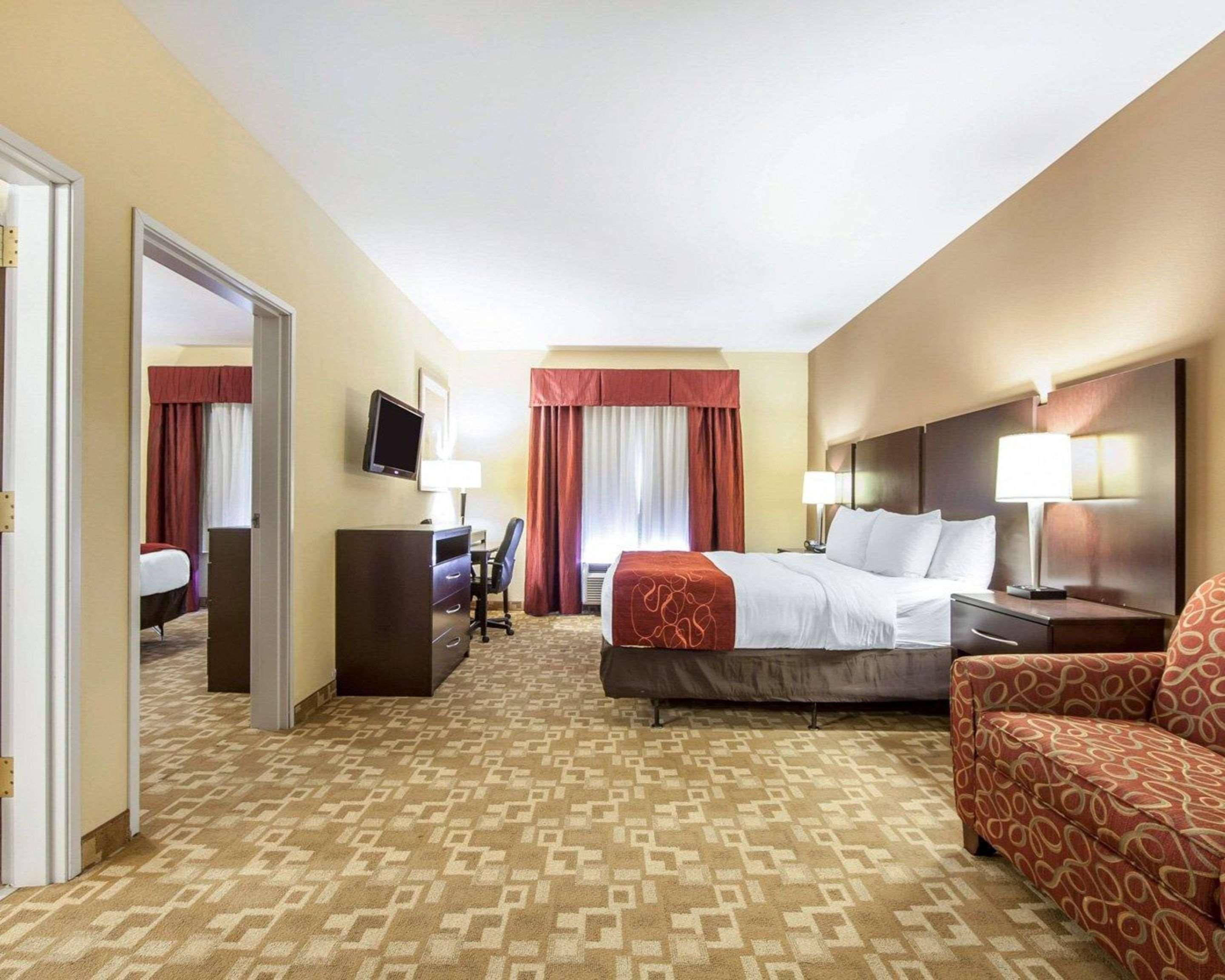 Comfort Suites Рим Экстерьер фото