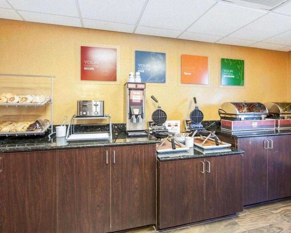 Comfort Suites Рим Экстерьер фото