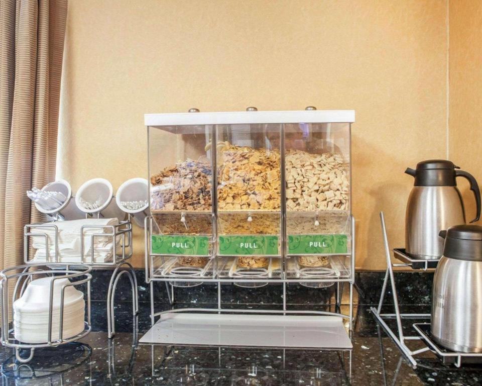 Comfort Suites Рим Экстерьер фото